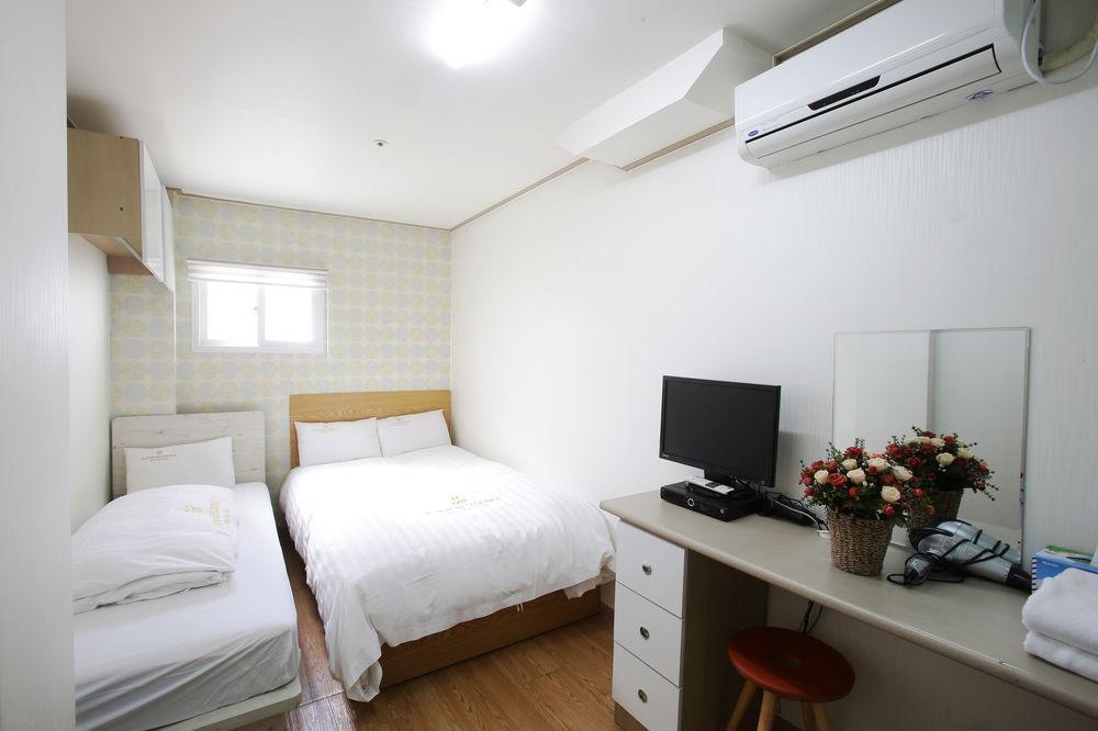 K-Pop Residence Myeongdong 1 Seoul Exterior photo